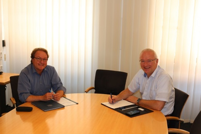 Landtagsabgeordneter Helmut Radlmeier und Oberbürgermeister Alexander Putz steckten gemeinsame Ziele in den Bereichen Gesundheit und Pflege sowie Verkehr ab.
