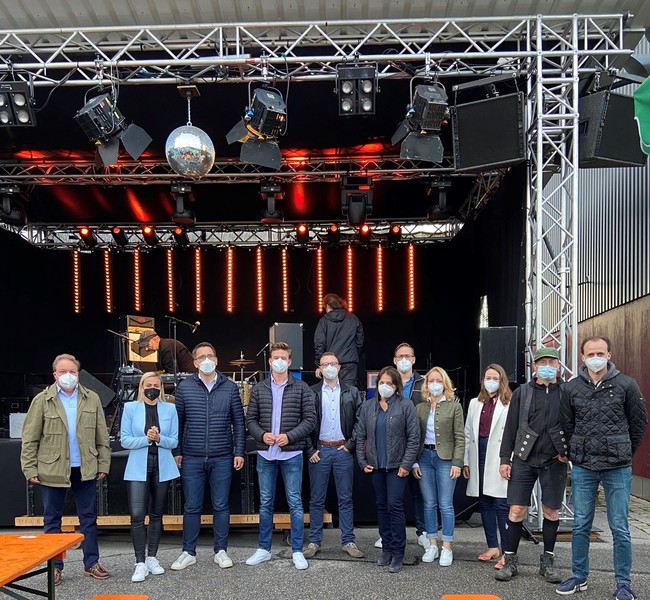 Die JU Landshut-Stadt besuchte den Rocket Club, wo auch dank dem Programm Neustart Kultur Musikveranstaltungen wieder möglich sind.